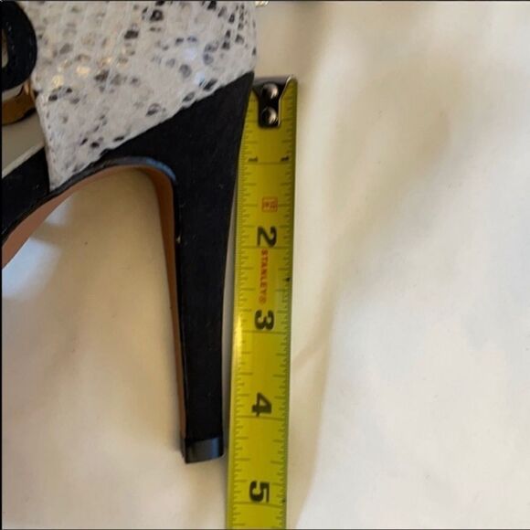 MARIE MARE STILETTO STRAPPY HEELS.  NEW. - Picture 5 of 6